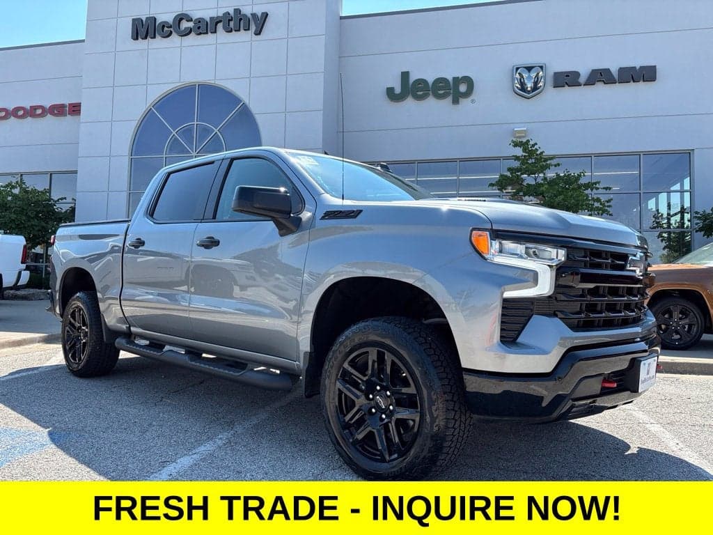 2025 Chevrolet Silverado 1500 LT Trail Boss — photo 1 of 43