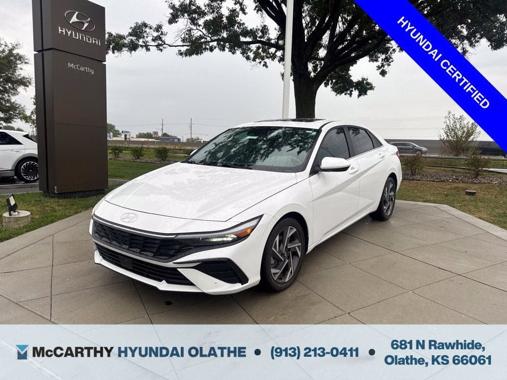 2024 Hyundai Elantra SEL — photo 1 of 16