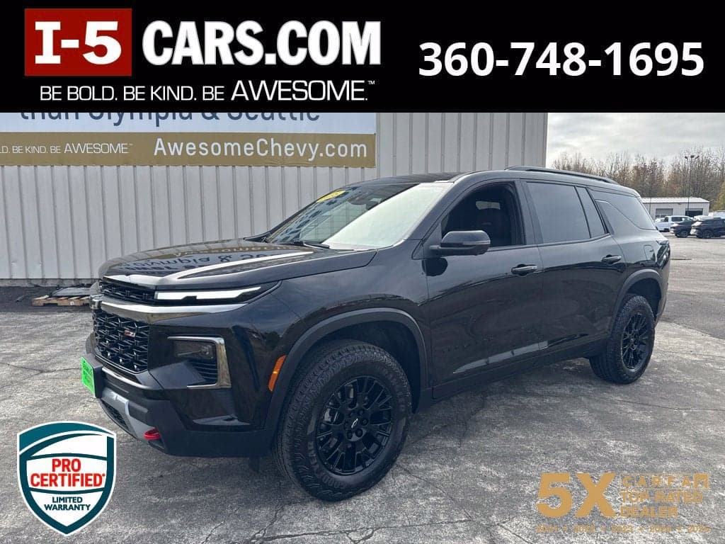 2025 Chevrolet Traverse AWD Z71 — photo 1 of 5