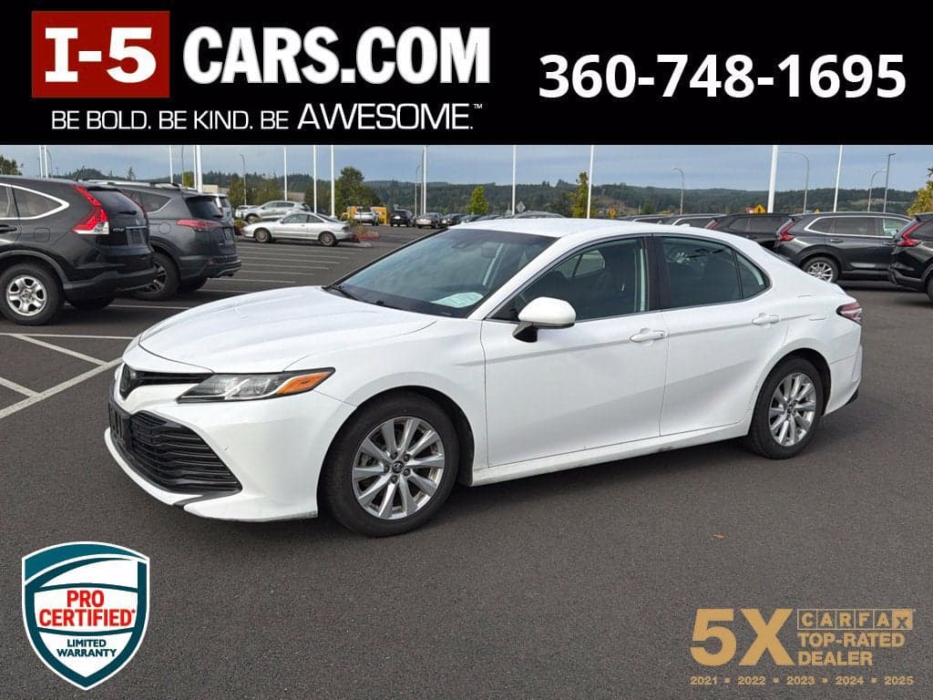 2019 Toyota Camry LE — photo 1 of 7
