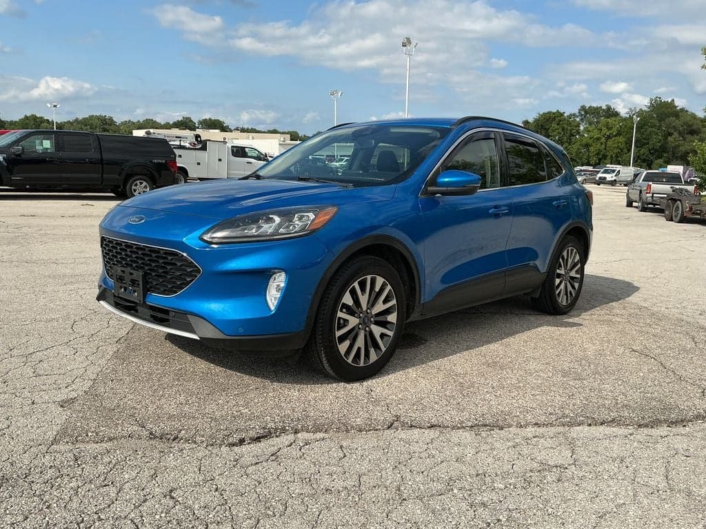 2020 Ford Escape Titanium — photo 1 of 28