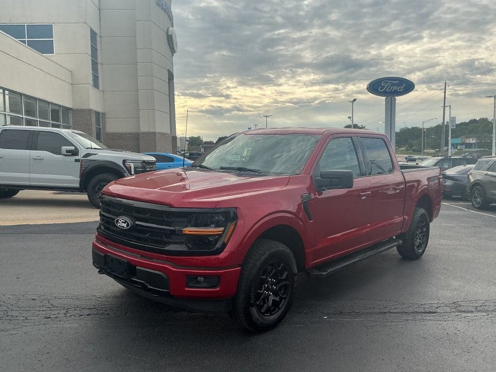 2025 Ford F-150 XLT — photo 1 of 30
