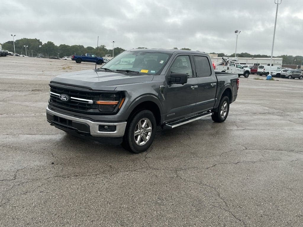2024 Ford F-150 XLT — photo 1 of 30