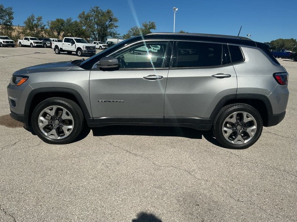 2021 Jeep Compass Limited — photo 1 of 30