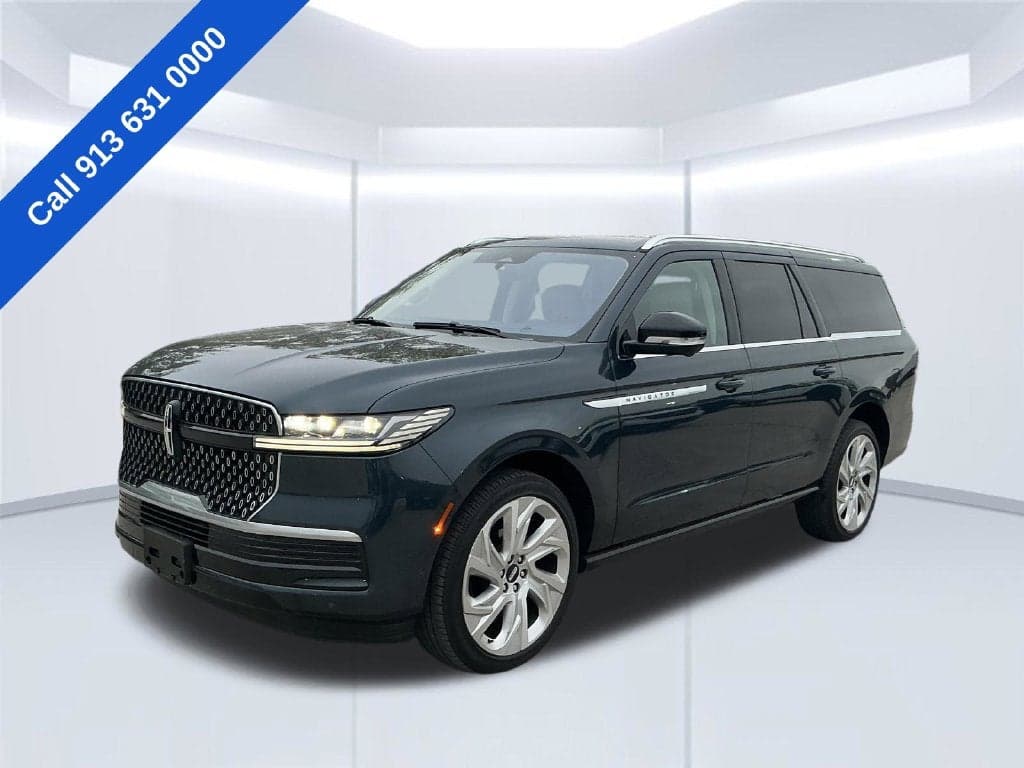 2025 Lincoln Navigator L Reserve — photo 1 of 5