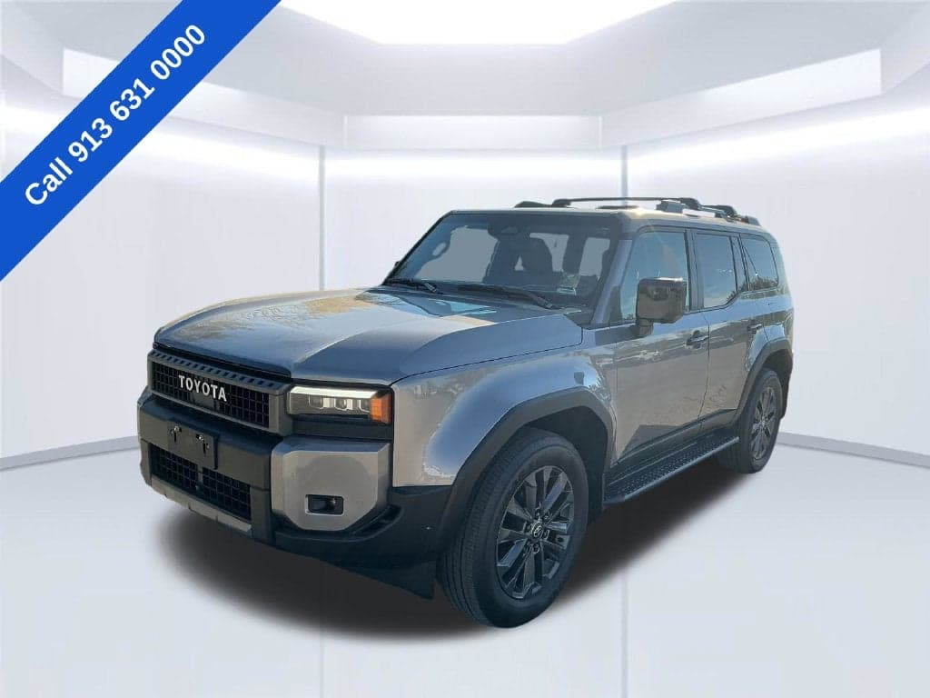 2025 Toyota Land Cruiser Base — photo 1 of 5