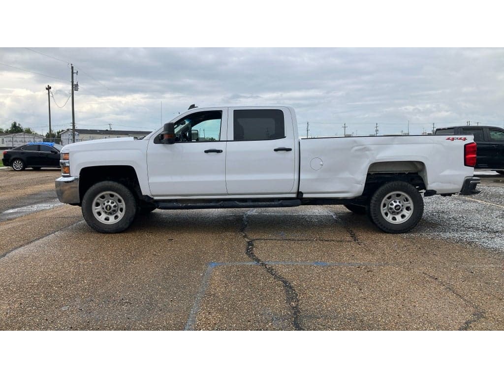 2018 Chevrolet Silverado 2500HD Work Truck — photo 1 of 5