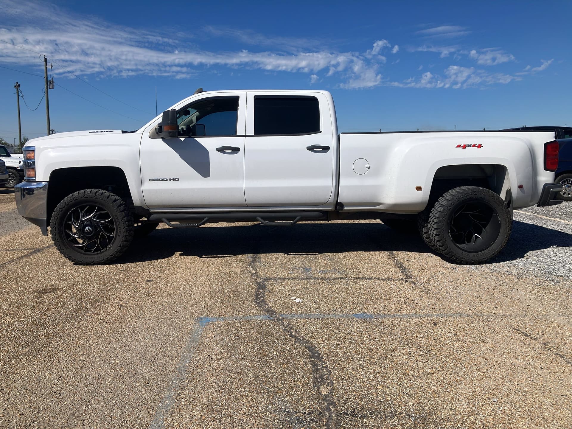 2019 Chevrolet Silverado 3500HD Work Truck — photo 1 of 5