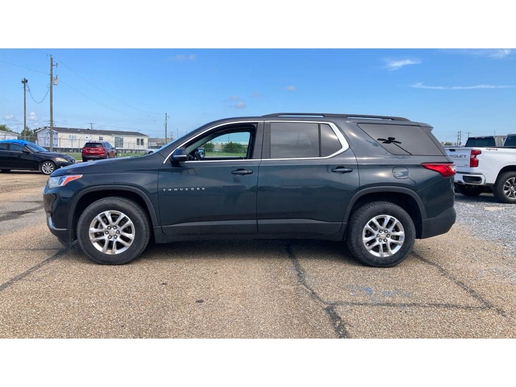 2019 Chevrolet Traverse LT Cloth — photo 1 of 5