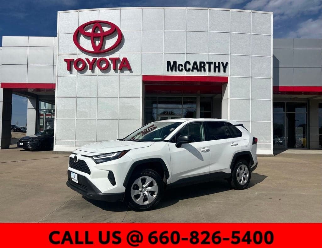 2025 Toyota RAV4 LE — photo 1 of 16
