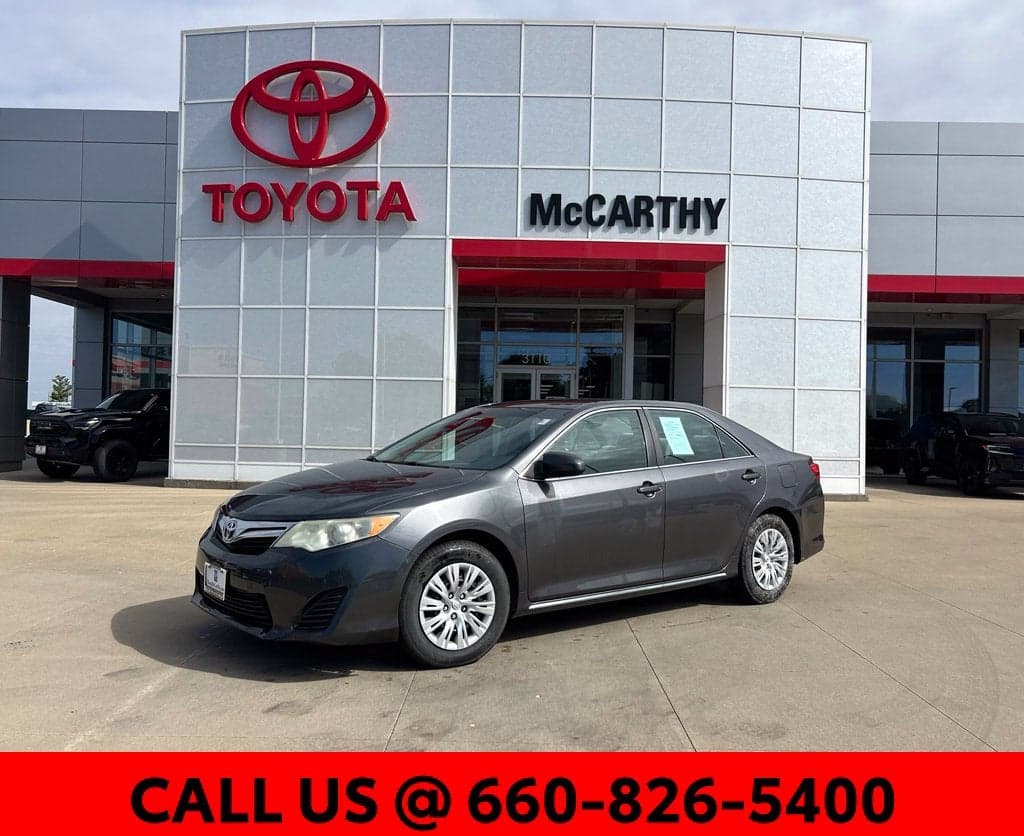 2014 Toyota Camry LE — photo 1 of 15