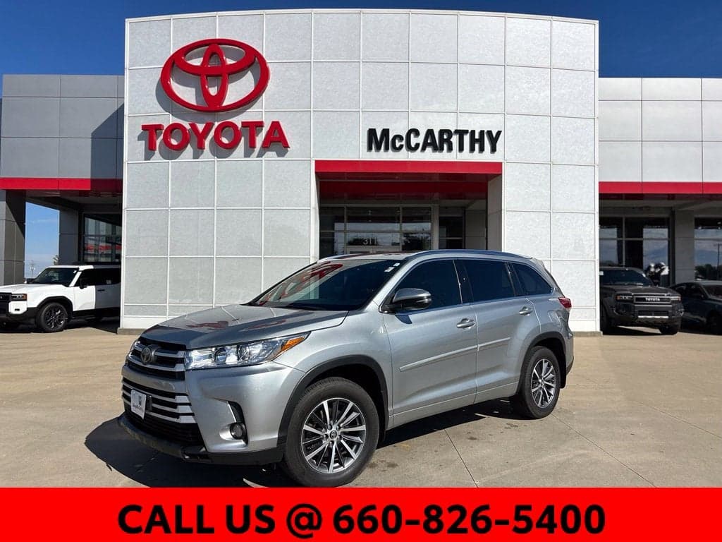 2017 Toyota Highlander XLE — photo 1 of 5