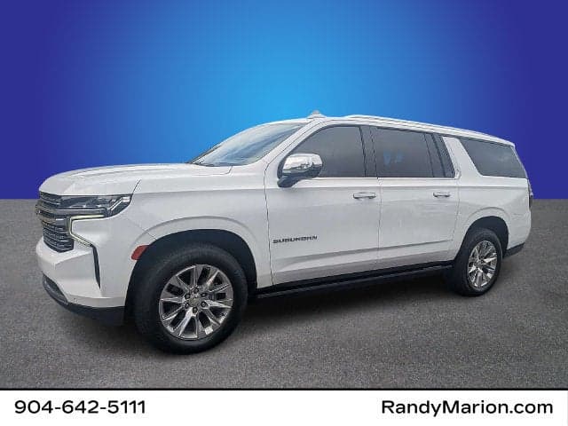 2022 Chevrolet Suburban Premier — photo 1 of 5