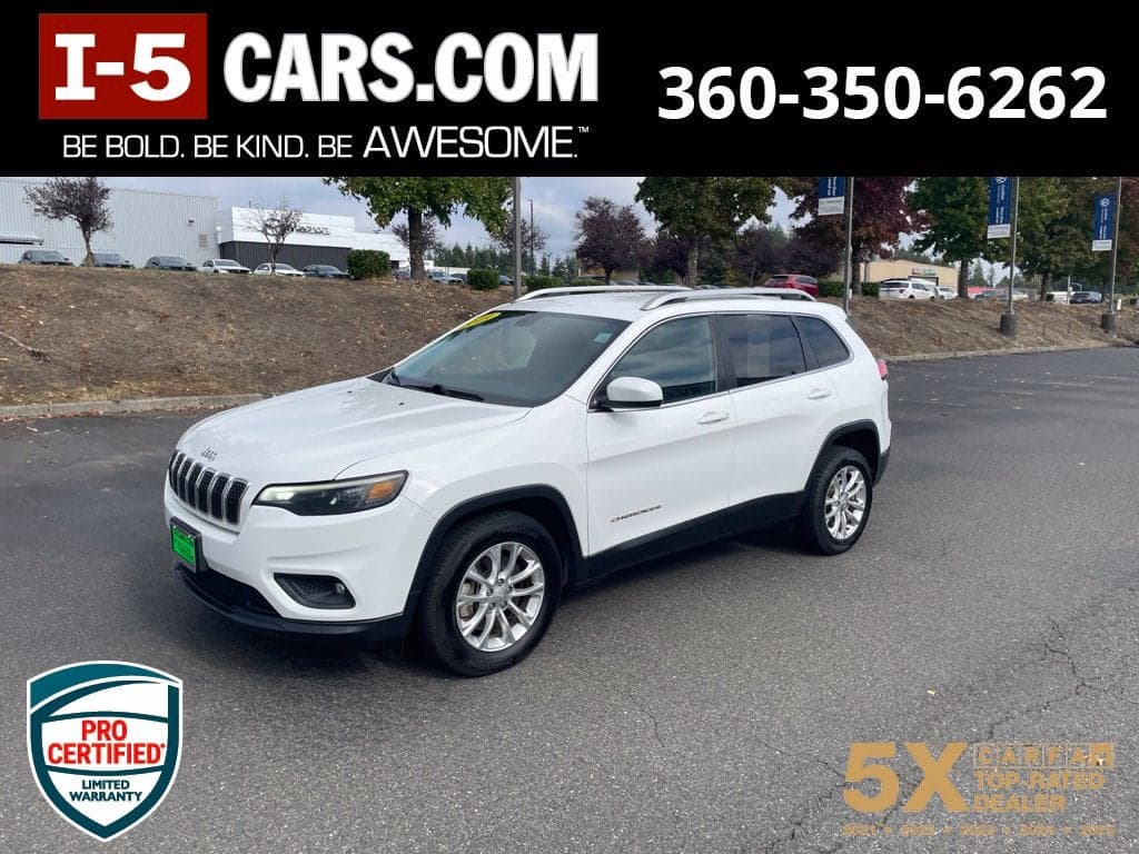 2019 Jeep Cherokee Latitude — photo 1 of 8