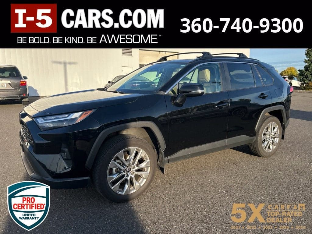 2025 Toyota RAV4 XLE Premium — photo 1 of 9