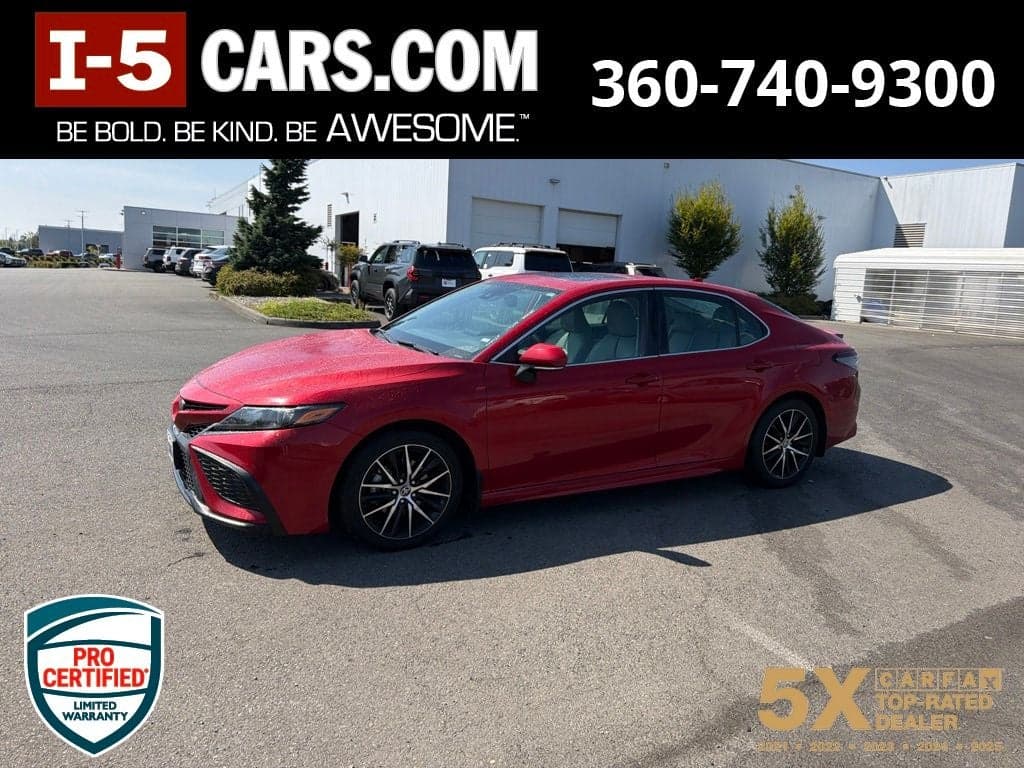 2023 Toyota Camry SE — photo 1 of 9