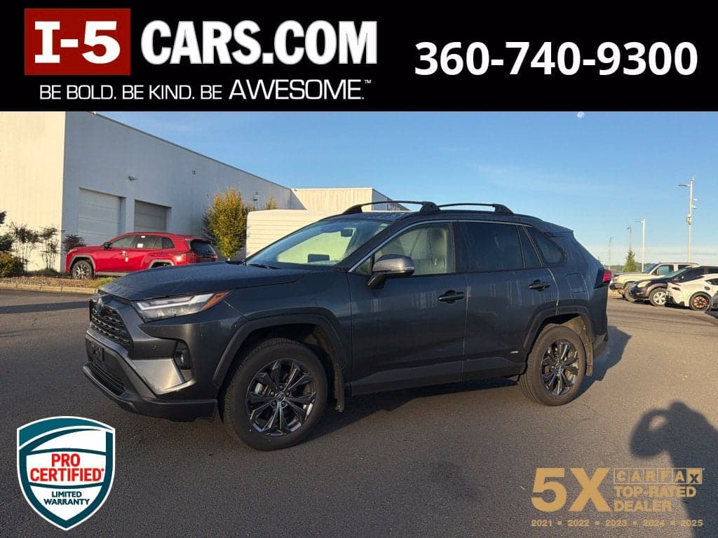 2024 Toyota RAV4 Hybrid XLE Premium — photo 1 of 8