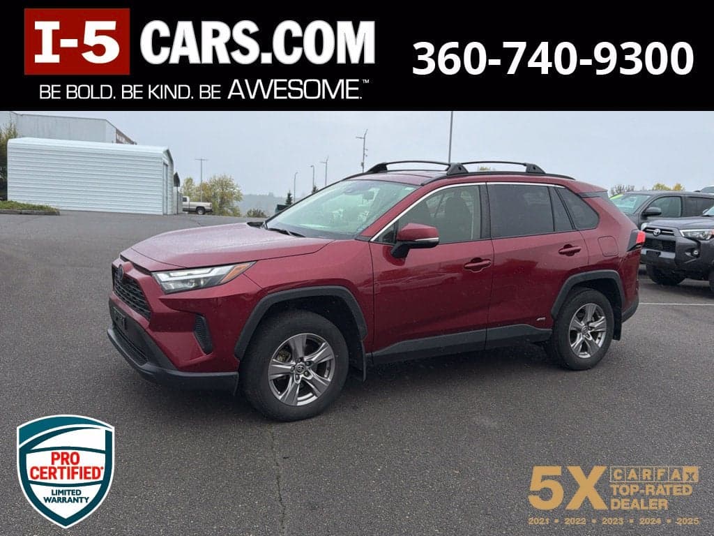 2023 Toyota RAV4 Hybrid LE — photo 1 of 9