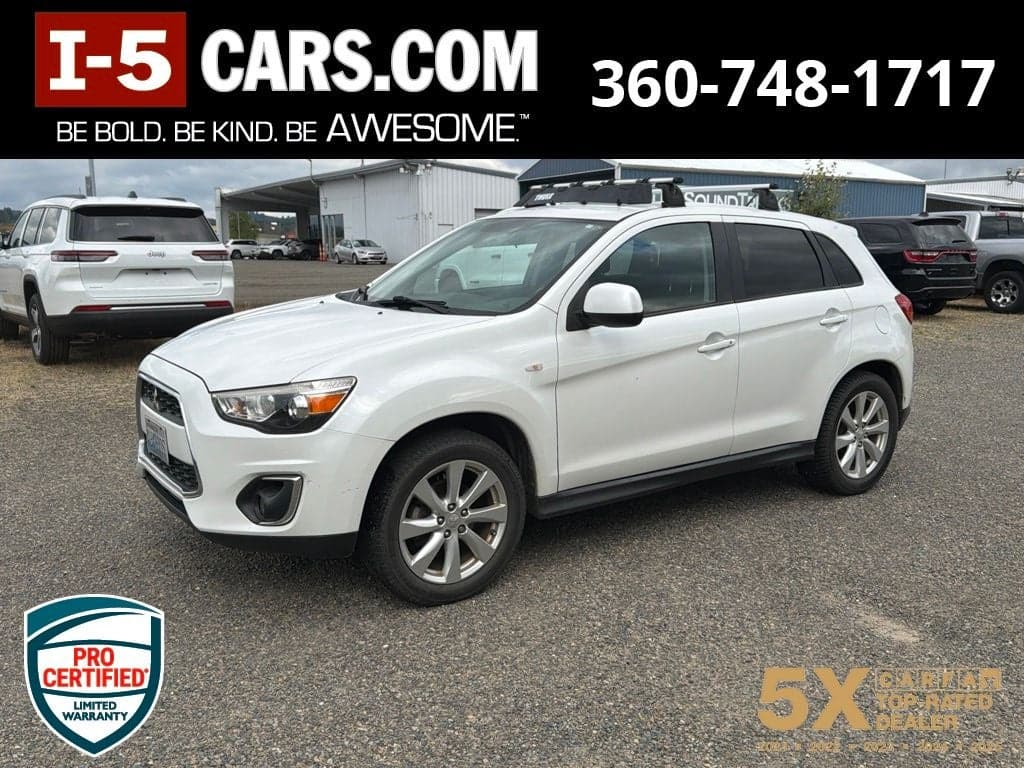 2015 Mitsubishi Outlander Sport ES — photo 1 of 6