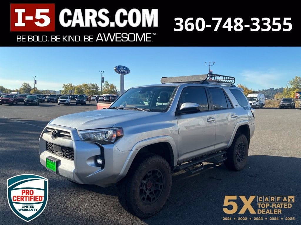 2022 Toyota 4Runner SR5 — photo 1 of 10