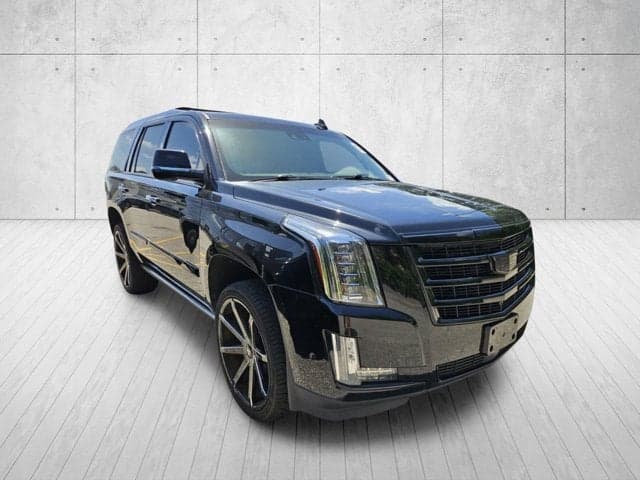 2019 Cadillac Escalade Premium Luxury — photo 1 of 23