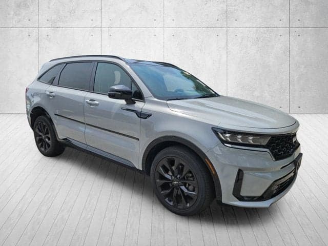 2023 Kia Sorento SX — photo 1 of 23