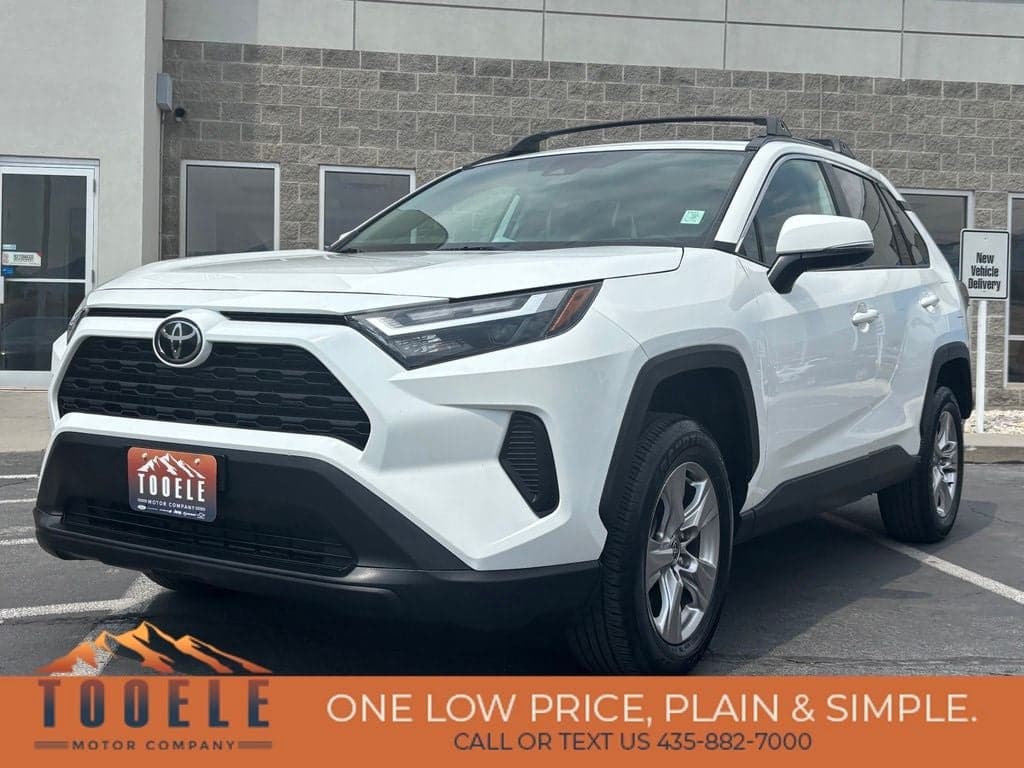 2023 Toyota RAV4 XLE — photo 1 of 41