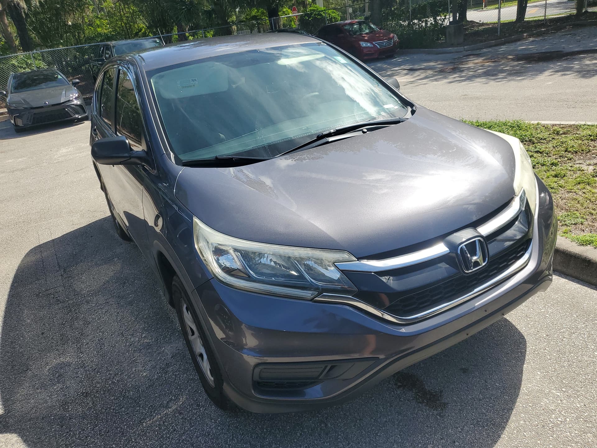 2015 Honda CR-V LX — photo 1 of 6