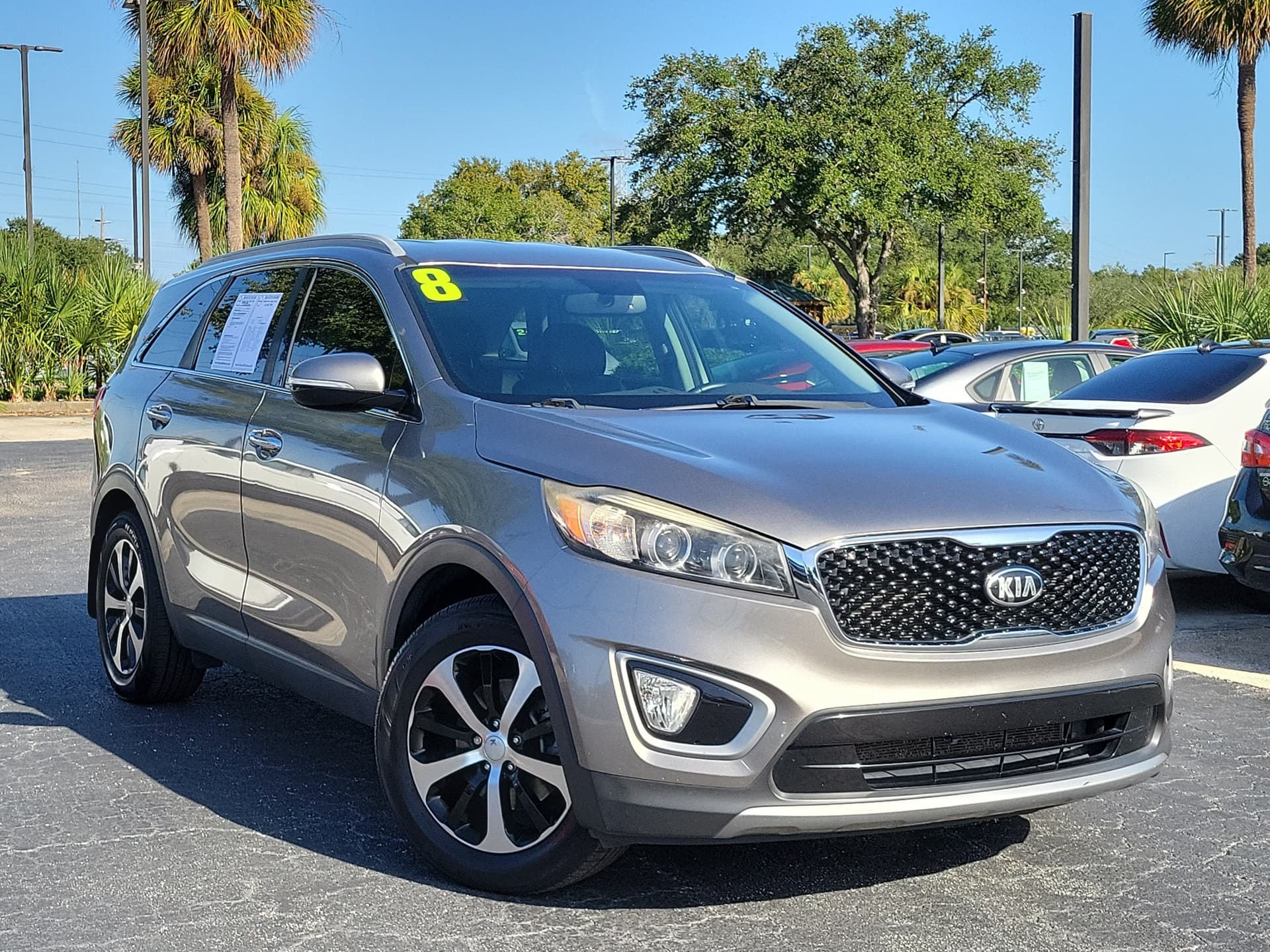 2018 Kia Sorento EX V6 — photo 1 of 41