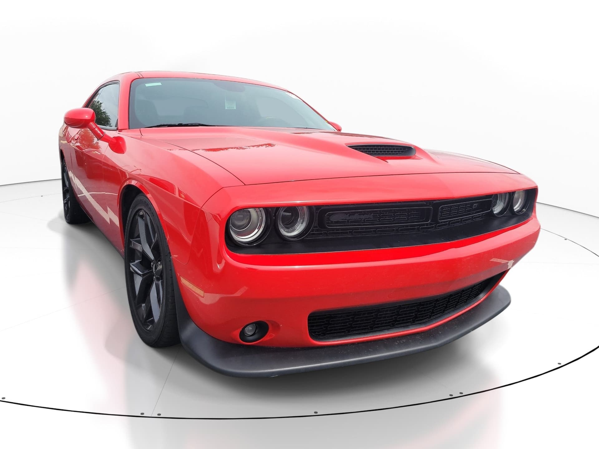 2022 Dodge Challenger GT — photo 1 of 21