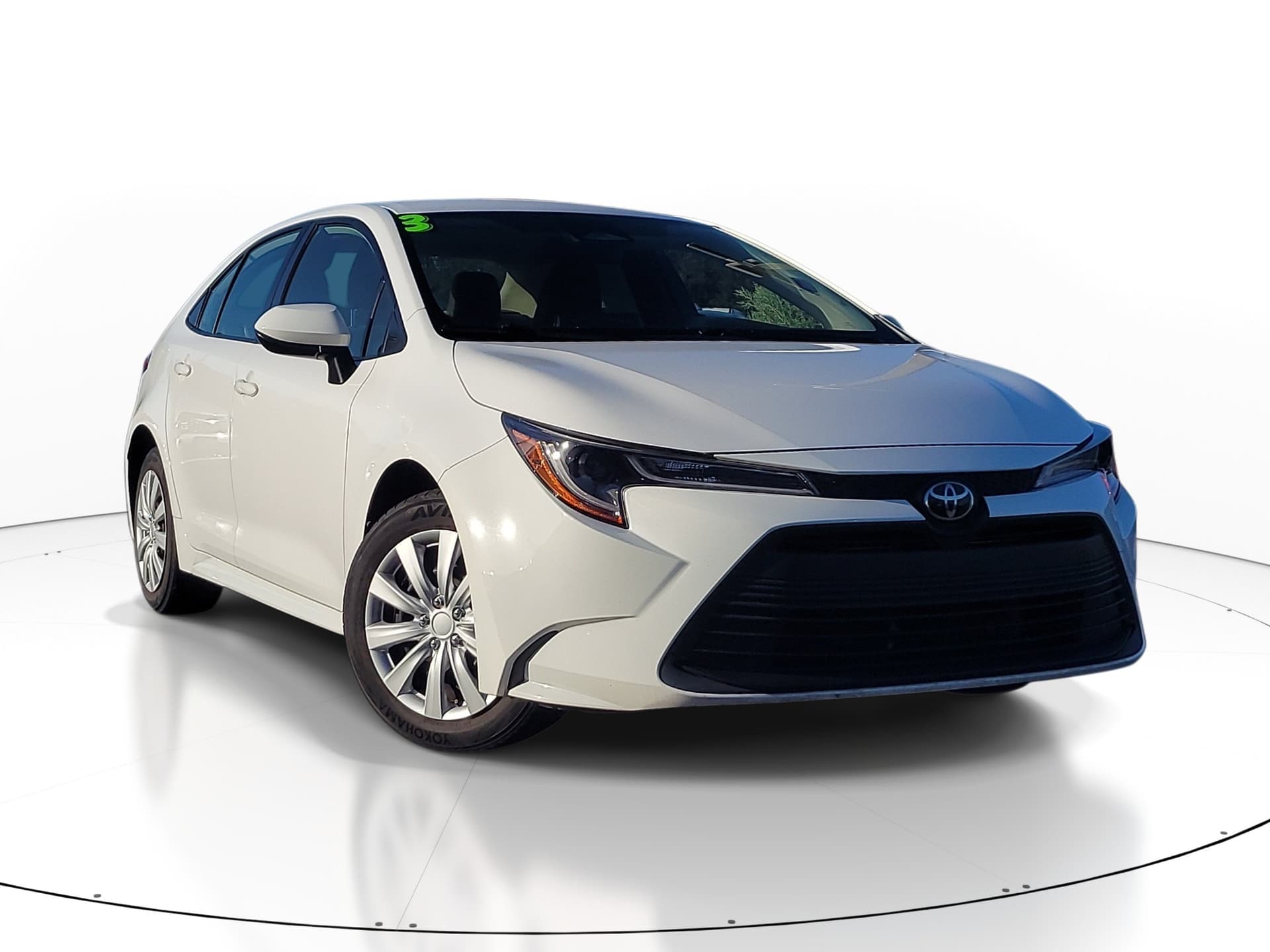 2023 Toyota Corolla LE — photo 1 of 5
