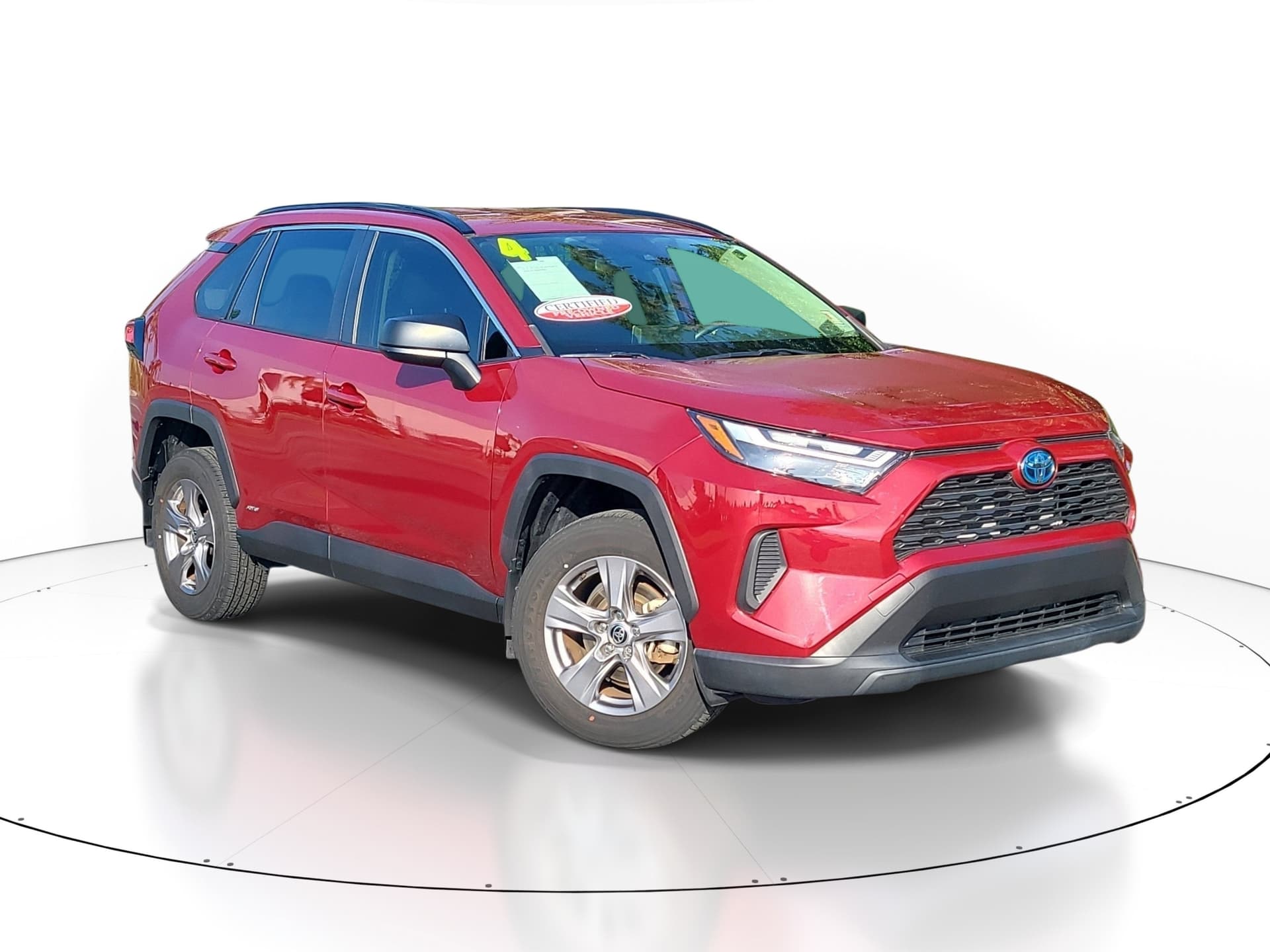 2024 Toyota RAV4 Hybrid LE — photo 1 of 46