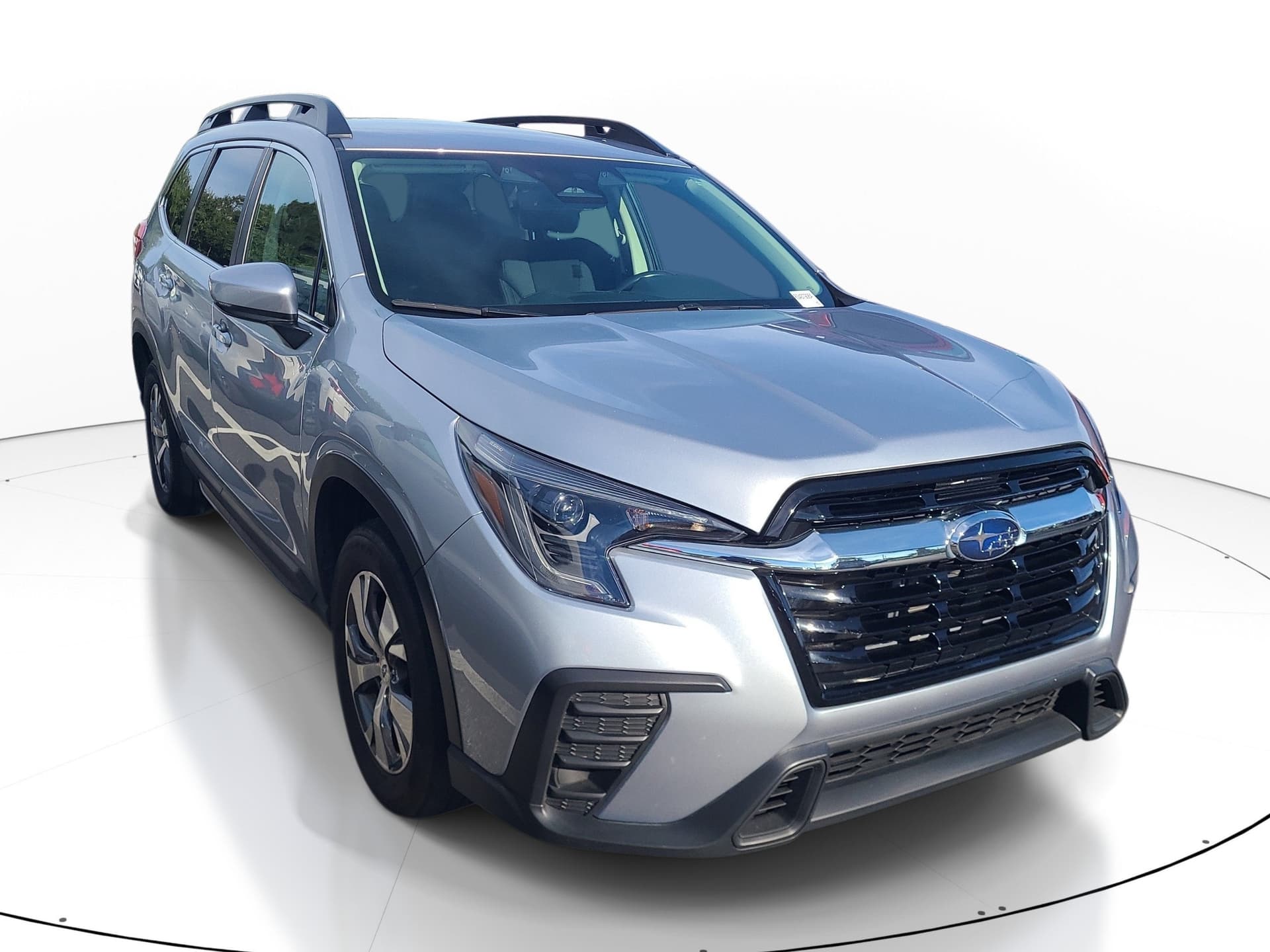 2024 Subaru Ascent Premium — photo 1 of 21
