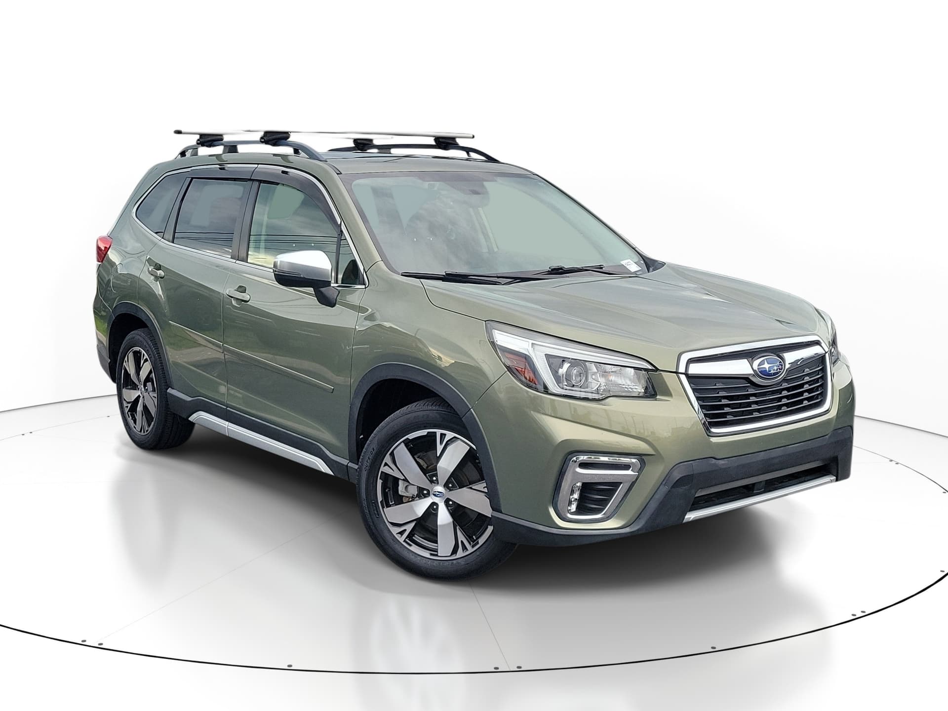 2020 Subaru Forester Touring — photo 1 of 23