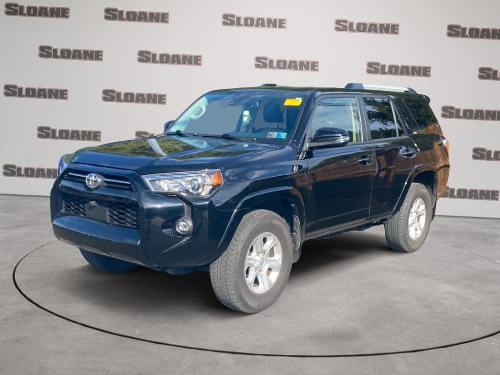 2024 Toyota 4Runner SR5 Premium — photo 1 of 5