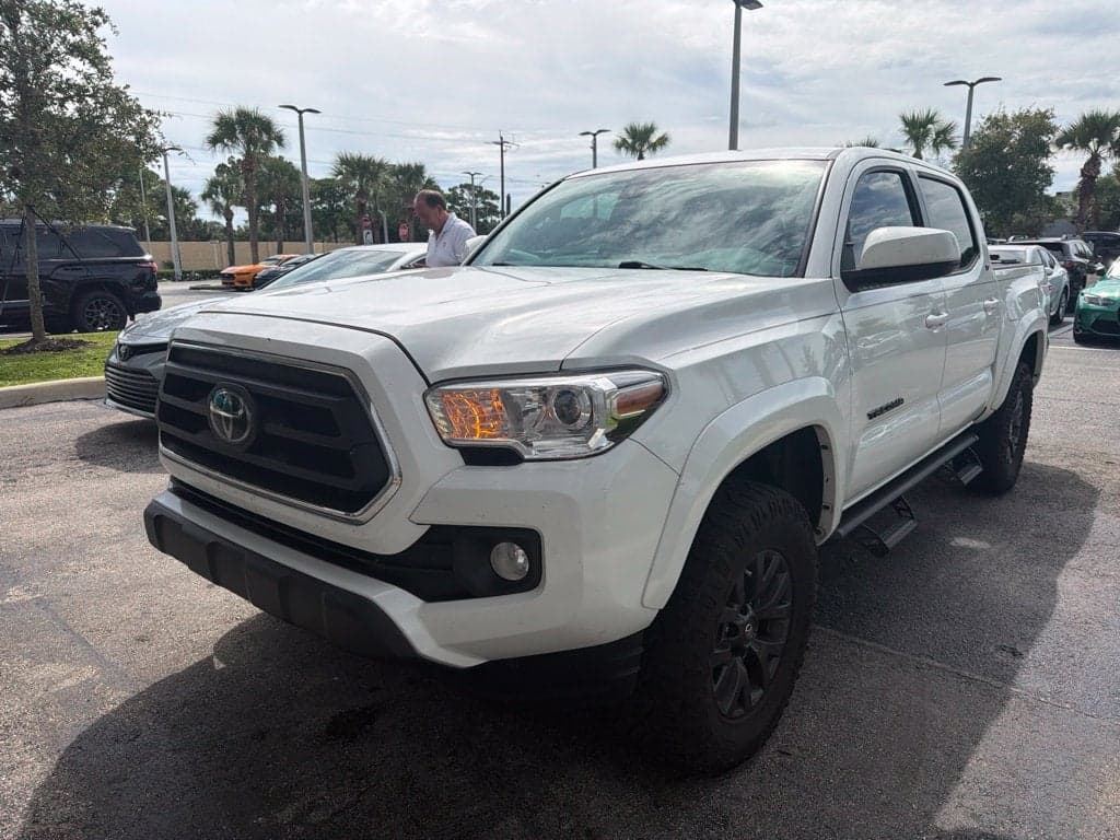 2023 Toyota Tacoma 4WD Base — photo 1 of 8