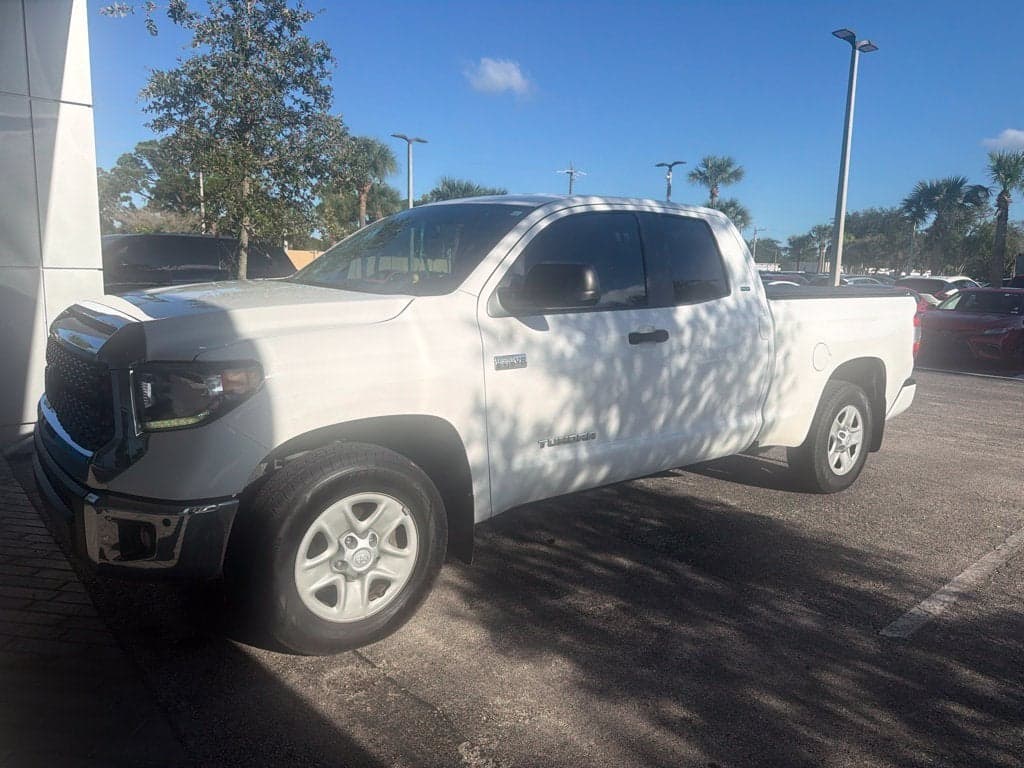 2021 Toyota Tundra 2WD SR5 — photo 1 of 6