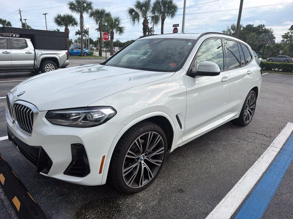 2022 BMW X3 xDrive30i — photo 1 of 7