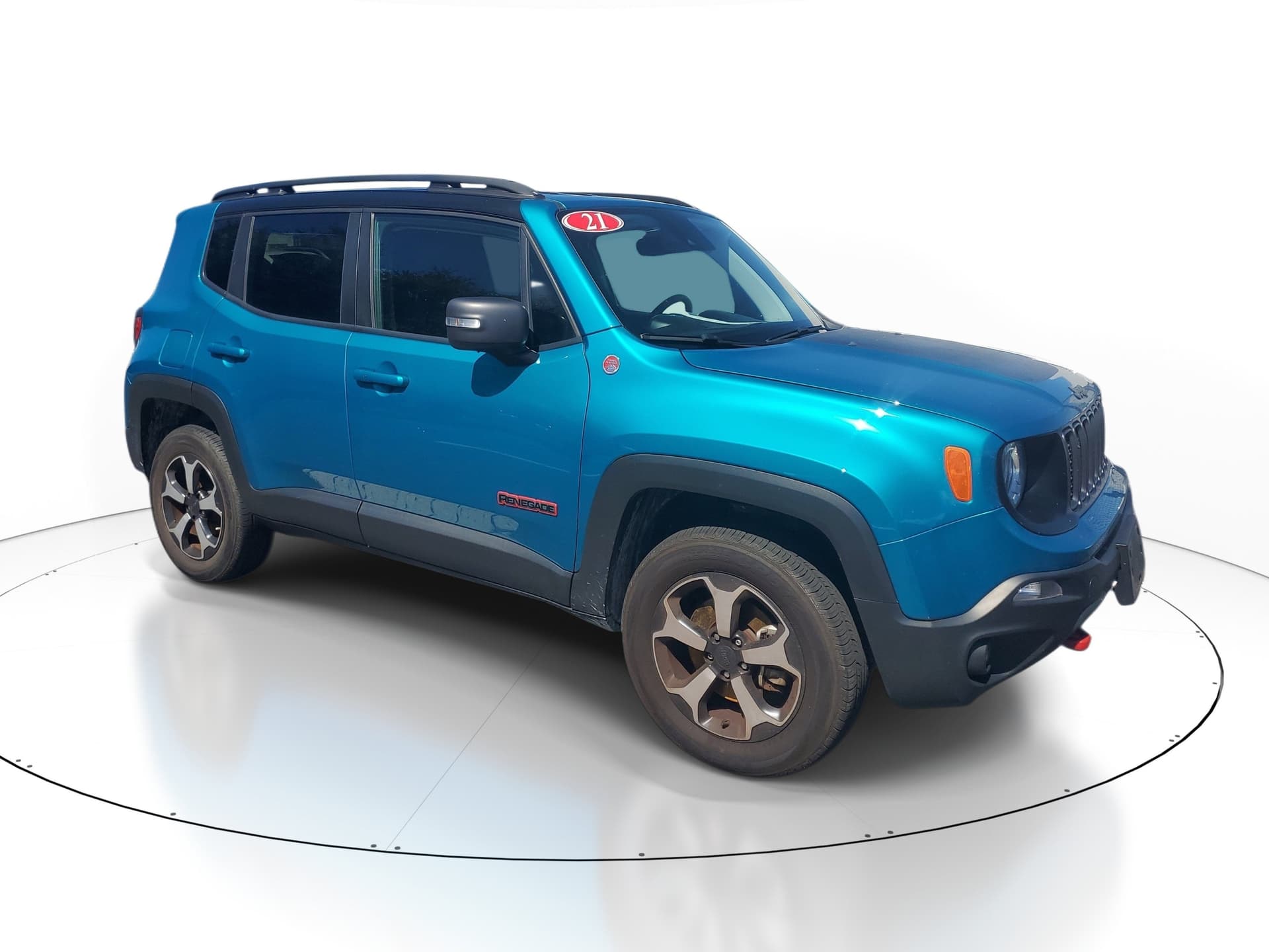 2021 Jeep Renegade Trailhawk — photo 1 of 13