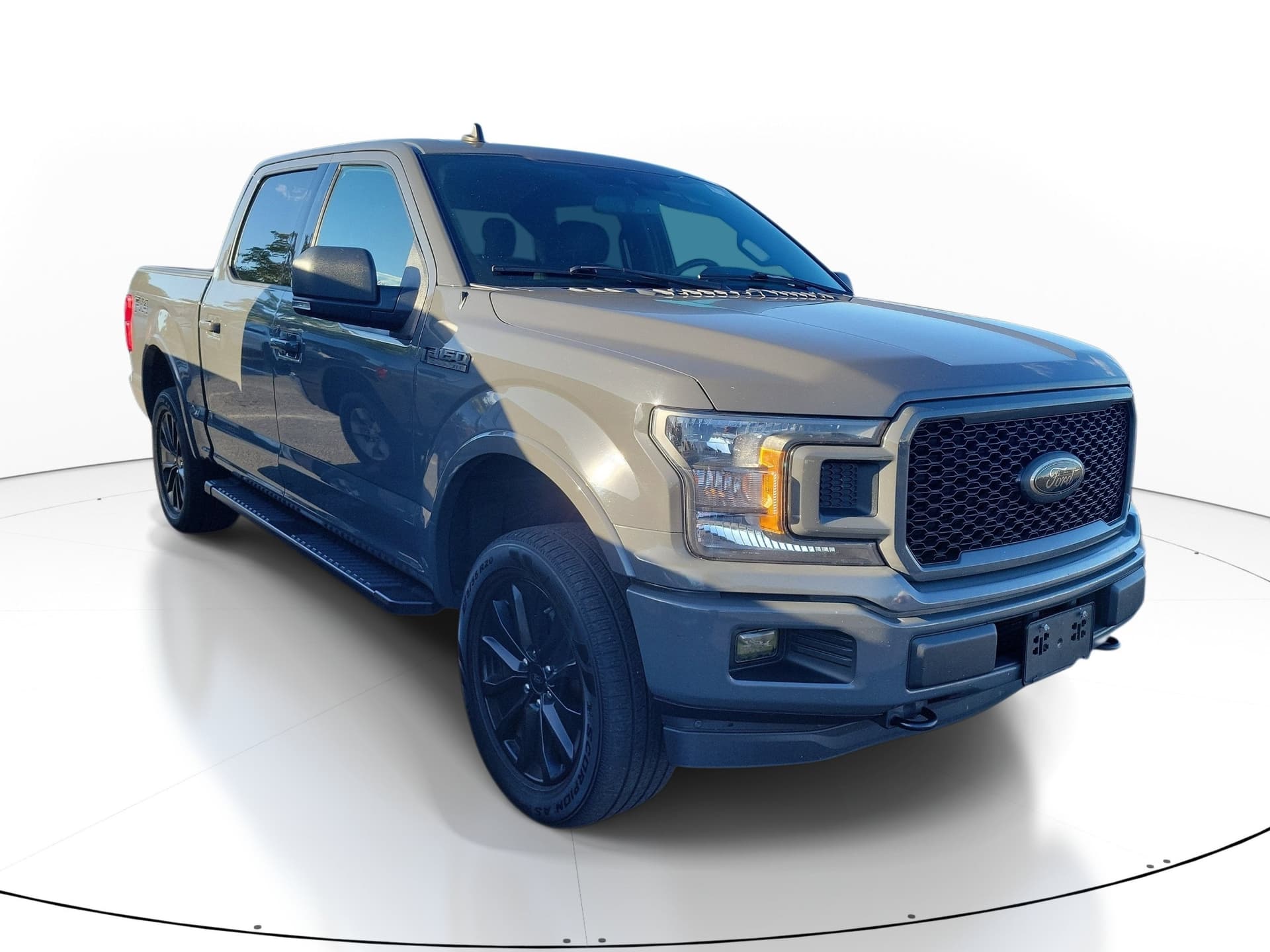 2020 Ford F-150 XLT — photo 1 of 5