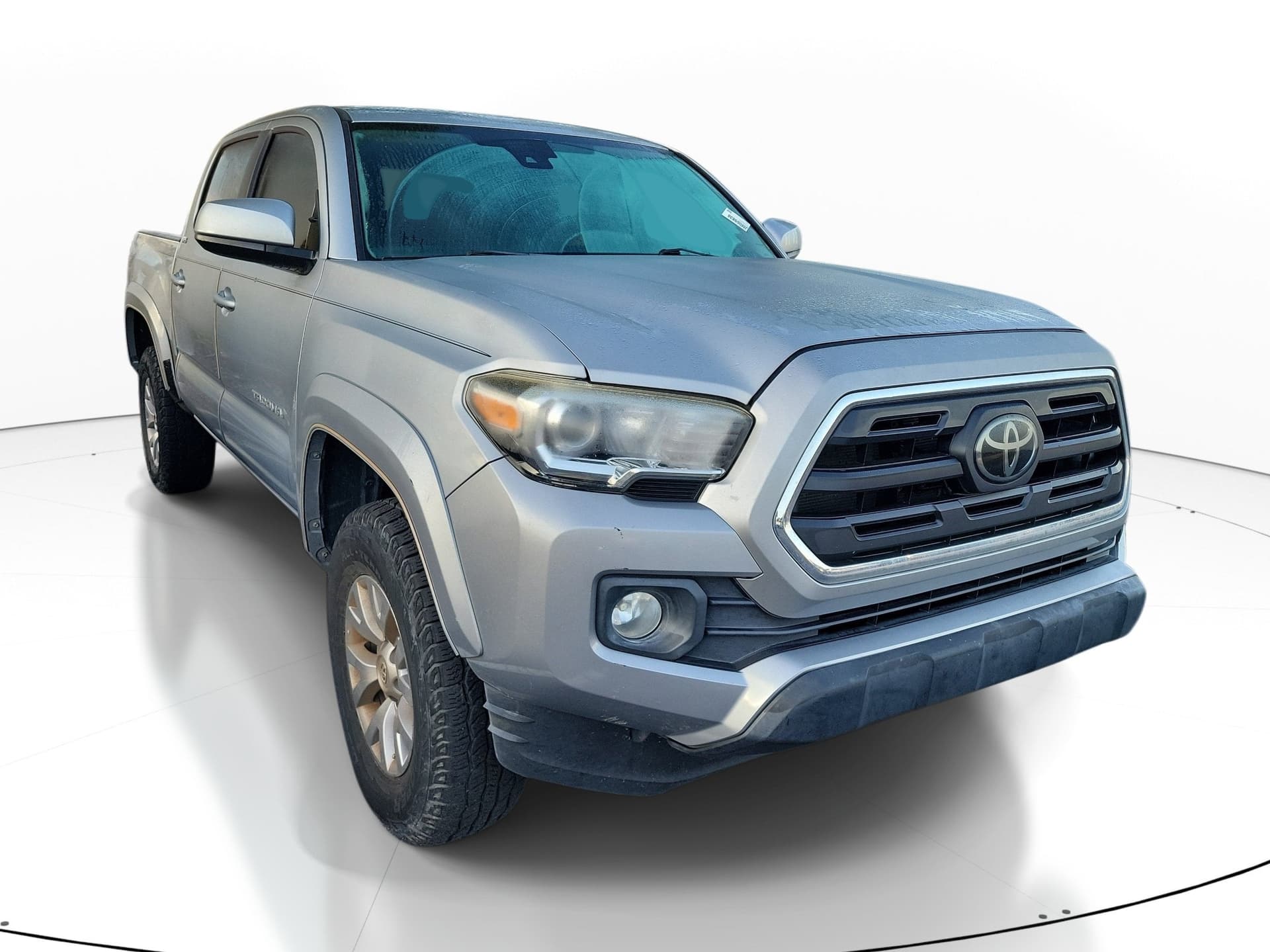 2018 Toyota Tacoma SR5 — photo 1 of 5