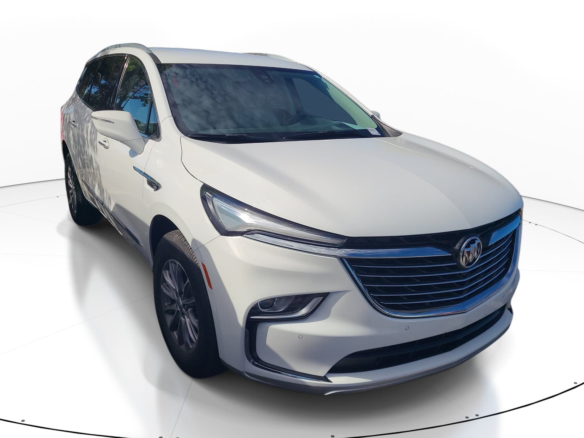 2023 Buick Enclave Premium — photo 1 of 21
