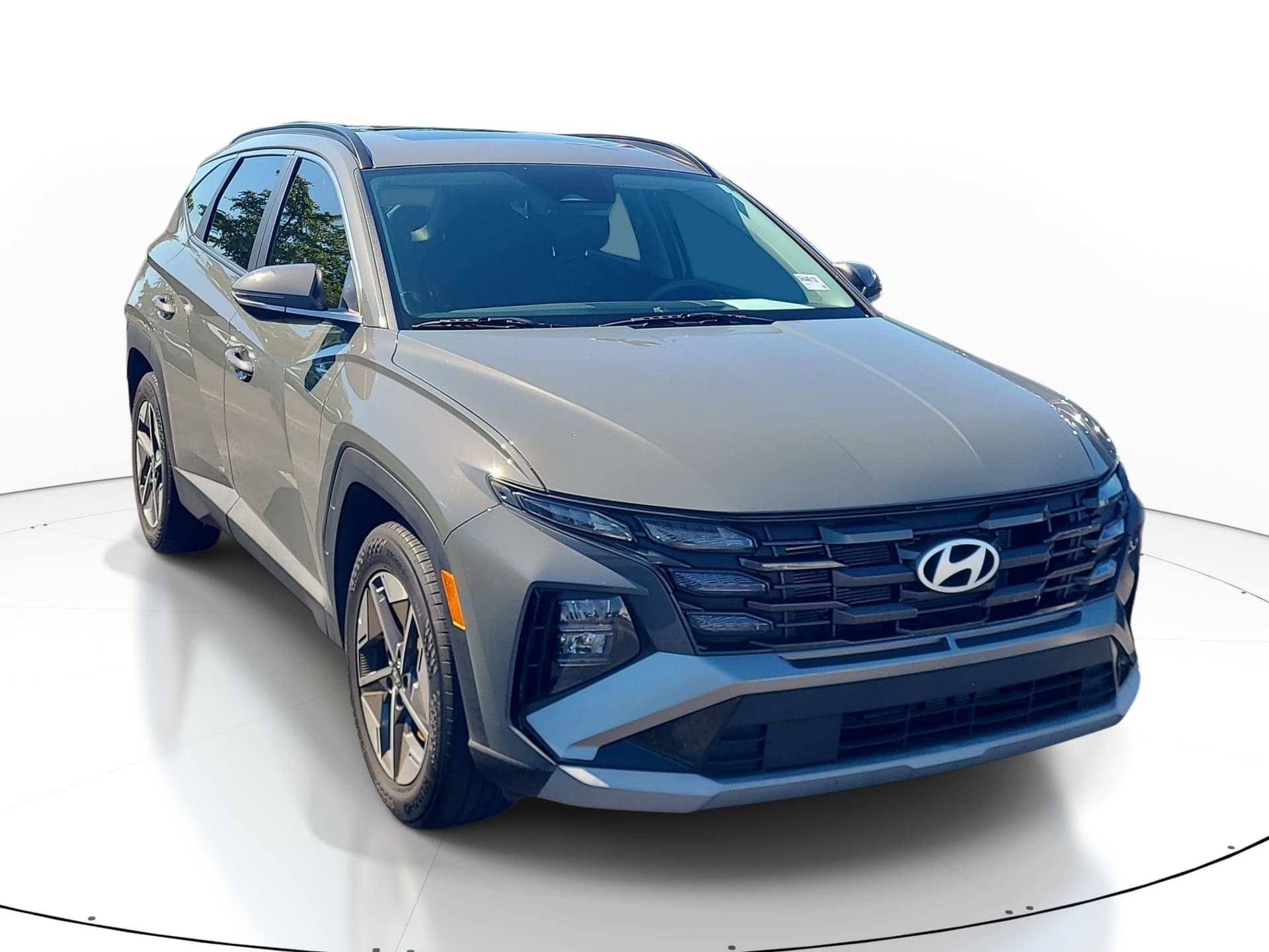2025 Hyundai Tucson SEL Convenience — photo 1 of 5