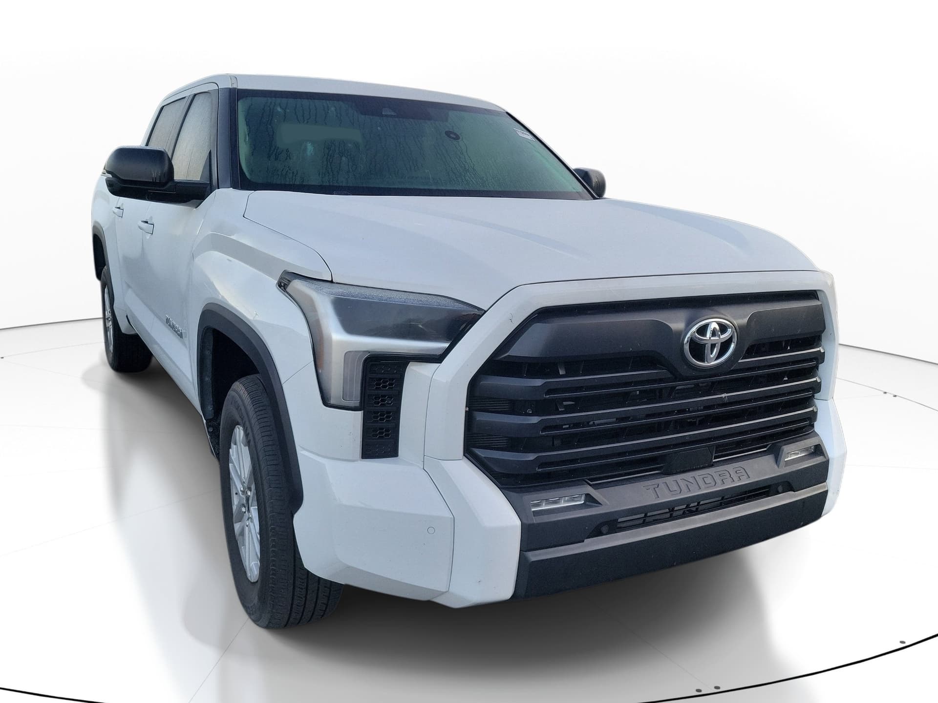 2024 Toyota Tundra 4WD SR5 — photo 1 of 5