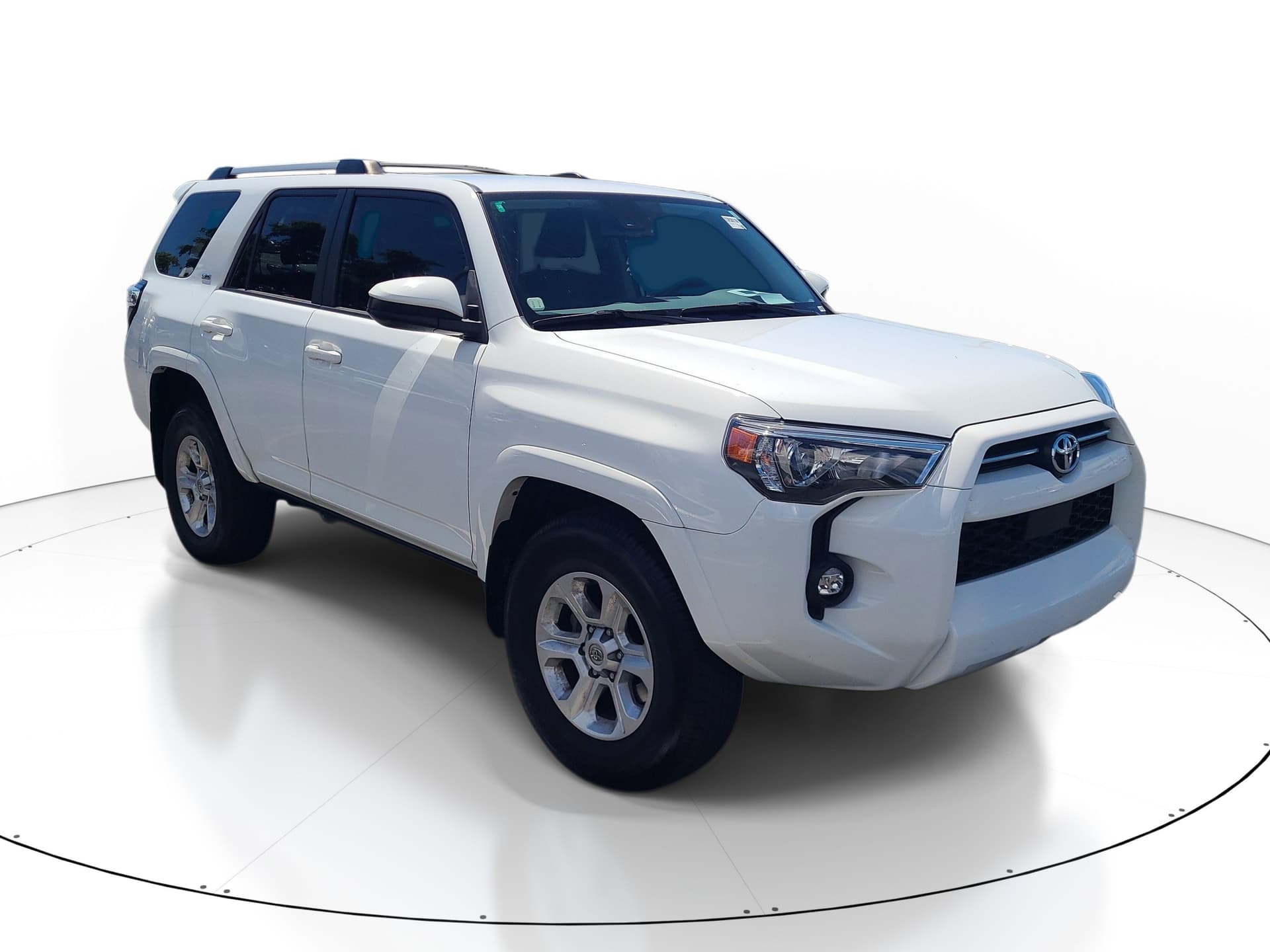 2023 Toyota 4Runner SR5 — photo 1 of 25