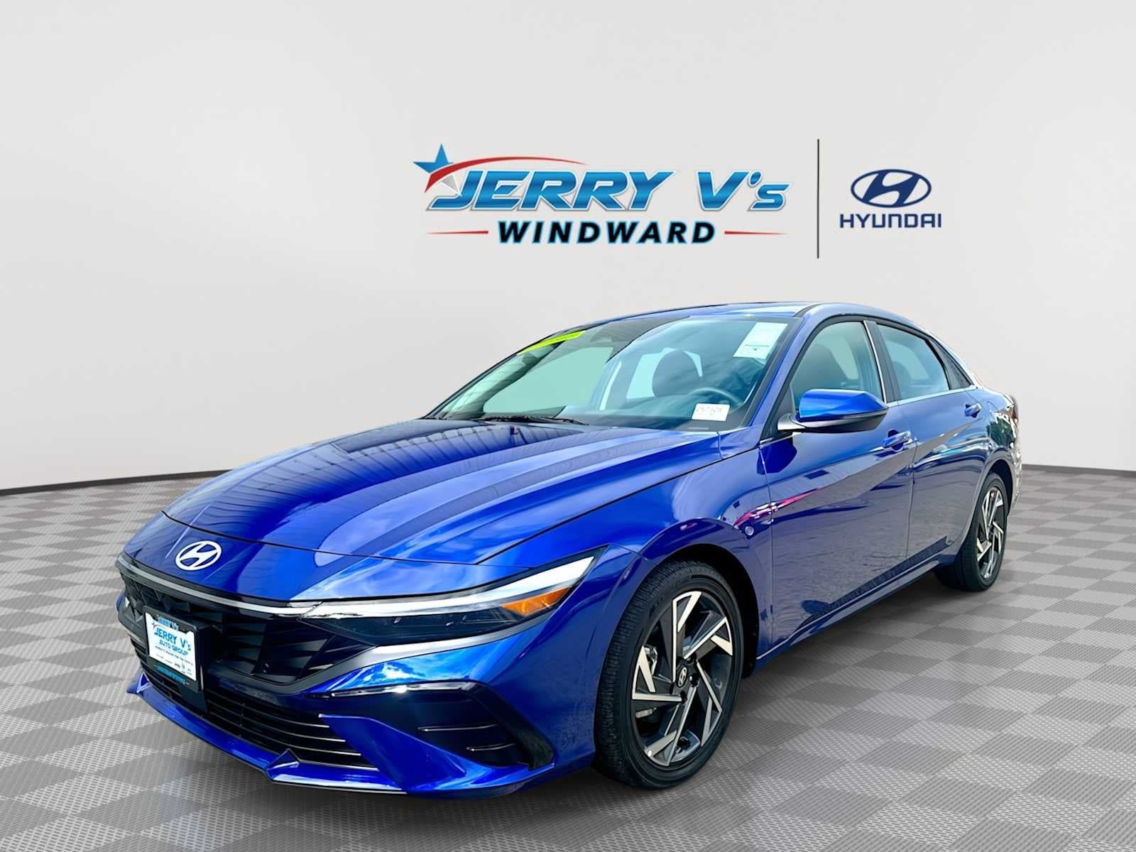 2025 Hyundai Elantra Hybrid Limited — photo 1 of 38