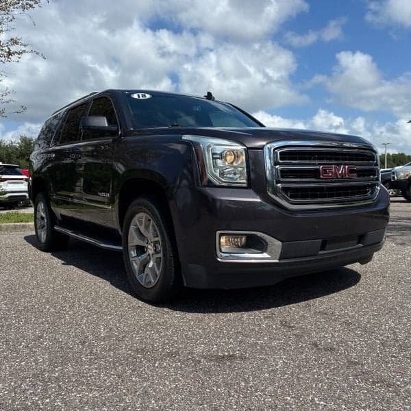 2018 GMC Yukon SLT — photo 1 of 10