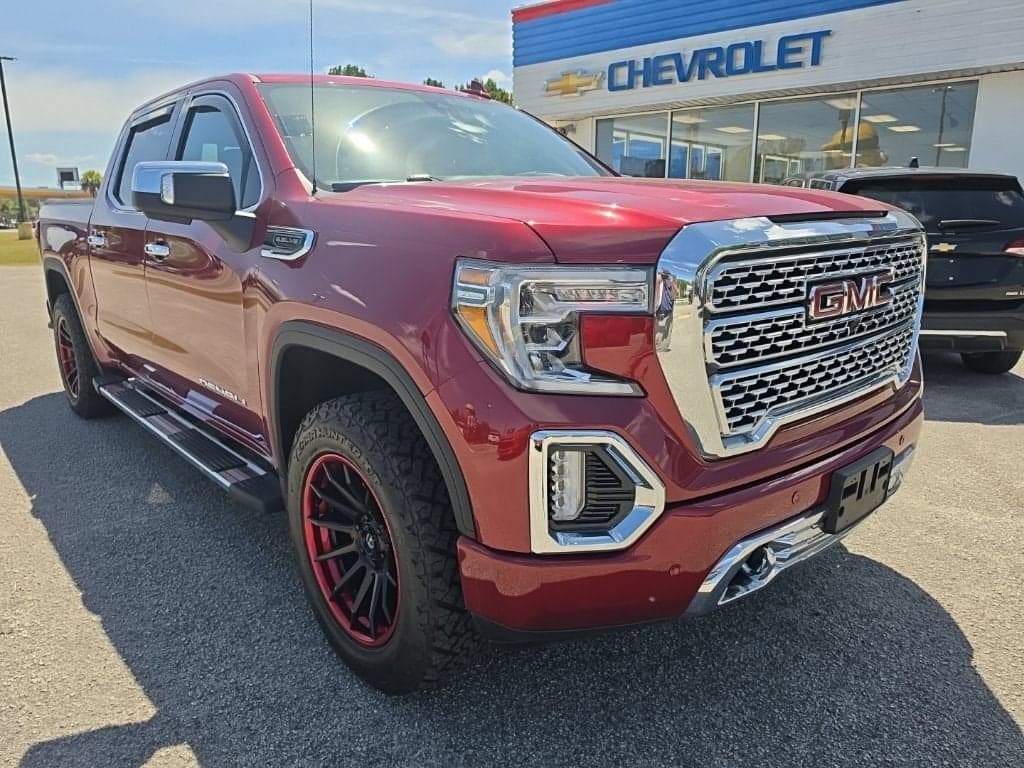 2019 GMC Sierra 1500 Denali — photo 1 of 8