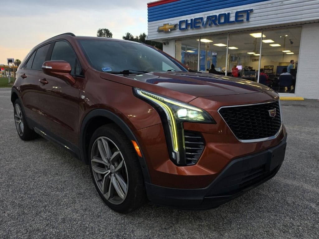 2019 Cadillac XT4 AWD Sport — photo 1 of 10
