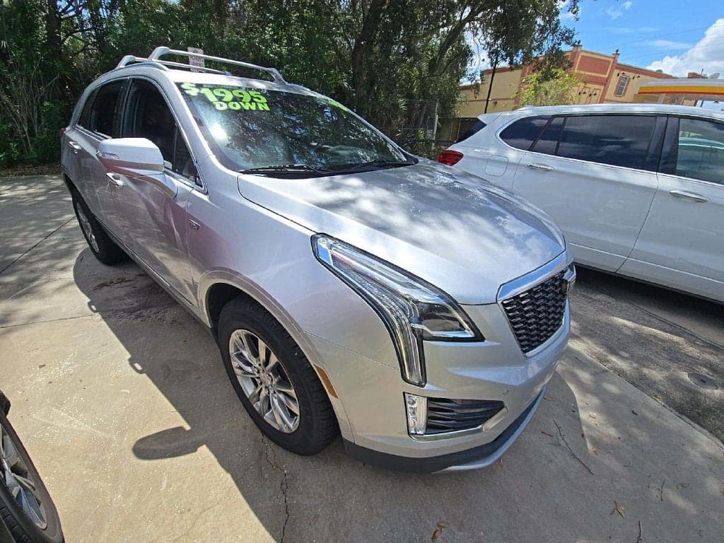 2020 Cadillac XT5 Premium Luxury FWD — photo 1 of 7